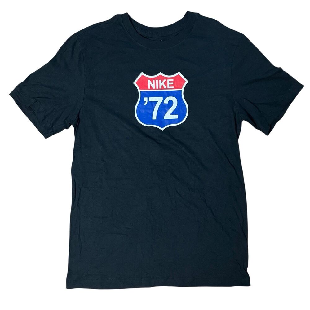 Nike ’72 Womens Graphic T Shirt Highway Shield S Black Streetwear Retro Logo